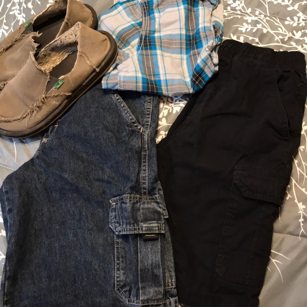 😎 bundle of 2 boys shorts